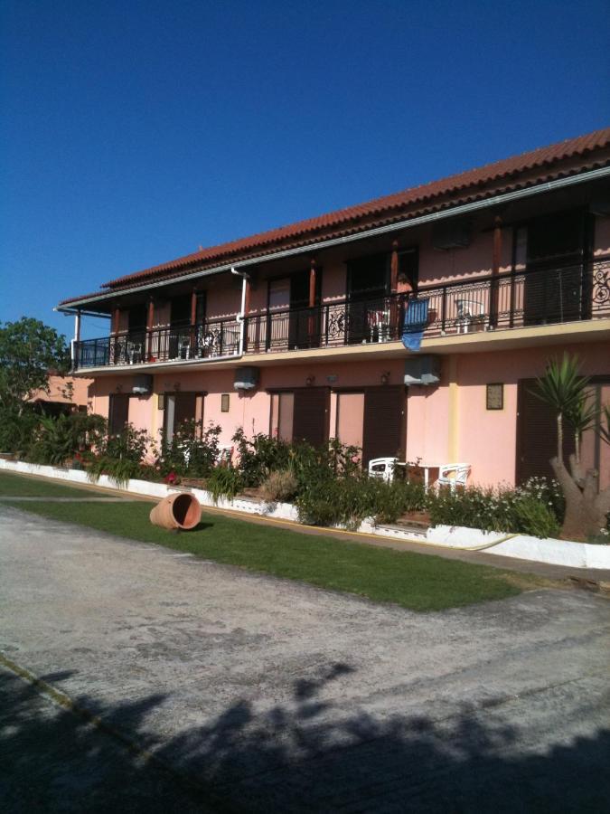 Lord Complex Aparthotel Agios Georgios  Buitenkant foto