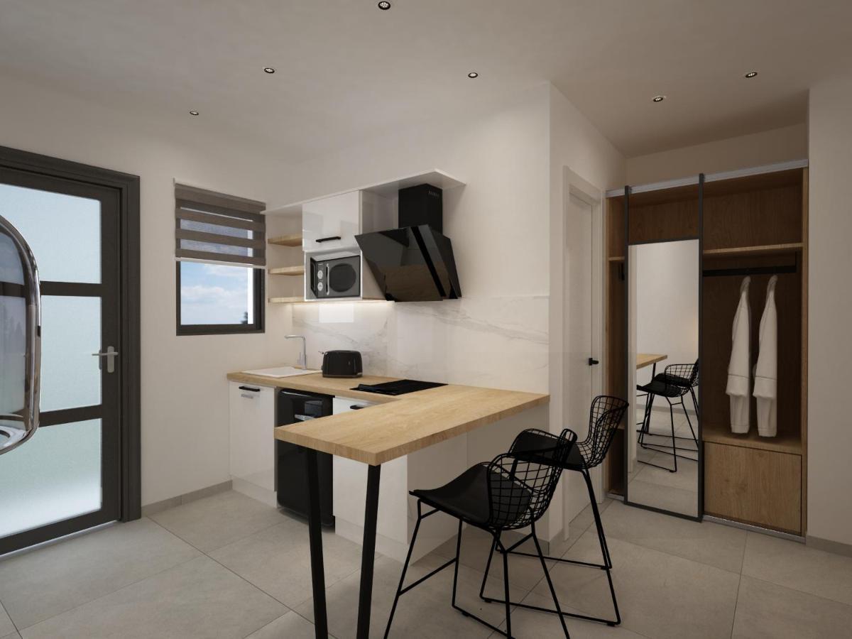 Lord Complex Aparthotel Agios Georgios  Buitenkant foto
