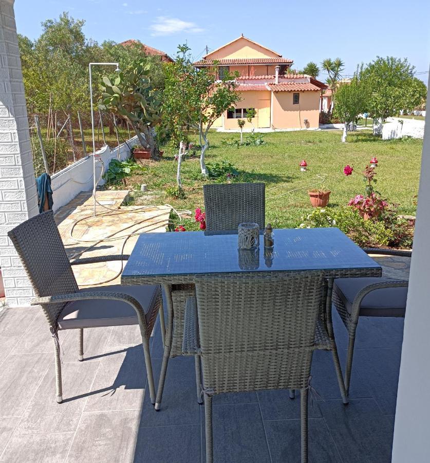 Lord Complex Aparthotel Agios Georgios  Buitenkant foto