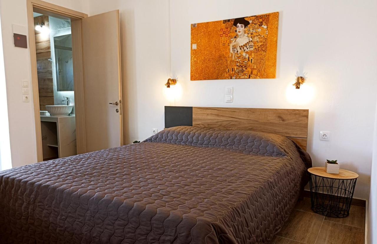 Lord Complex Aparthotel Agios Georgios  Buitenkant foto