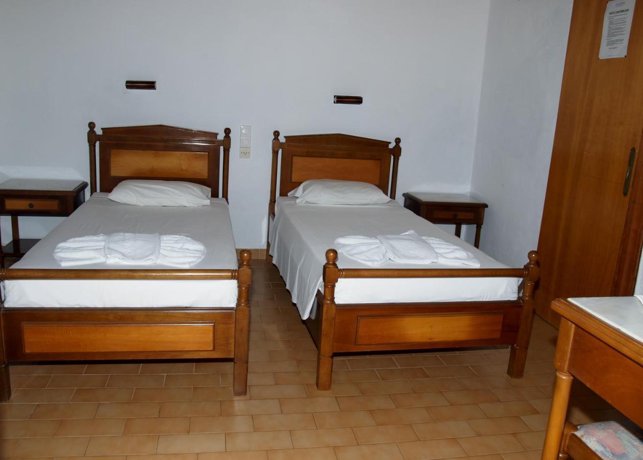 Lord Complex Aparthotel Agios Georgios  Buitenkant foto